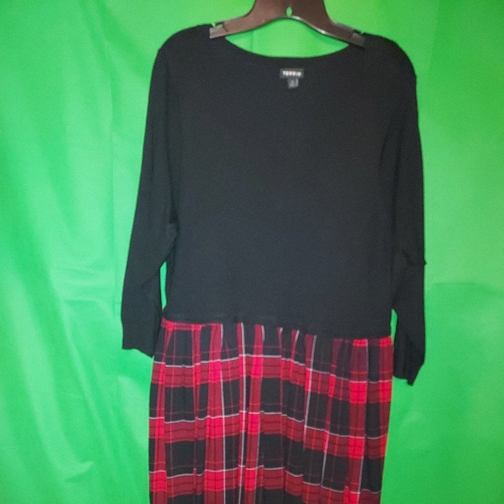 Plaid Bottom long-sleeved dress